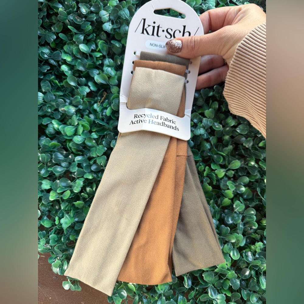Kitsch Headbands in Neutral Tones